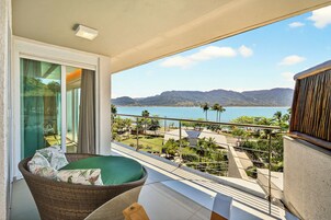 Exclusive-Doppelzimmer, Whirlpool | Terrasse/Patio