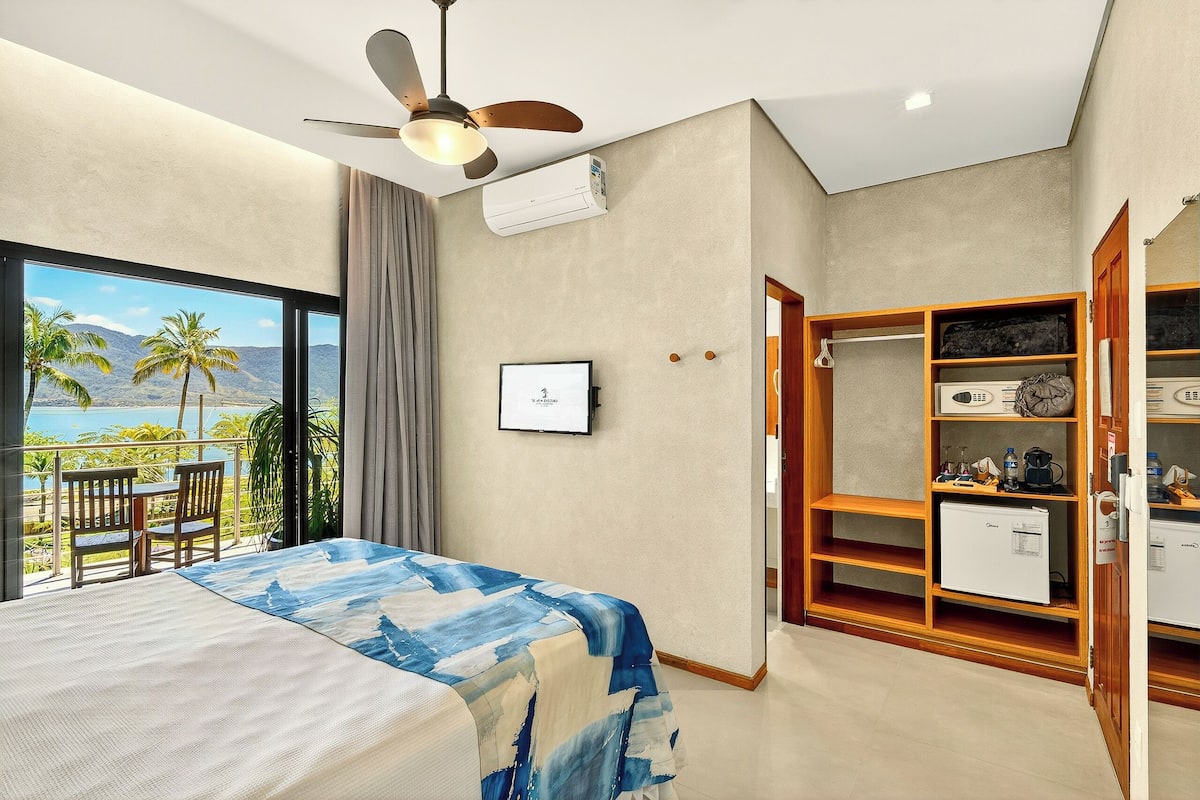 Standardværelse | Minibar, pengeskab på værelset, gratis Wi-Fi, sengetøj