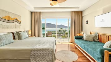 Superior Triple Room, Patio | Minibar, in-room safe, free WiFi, bed sheets