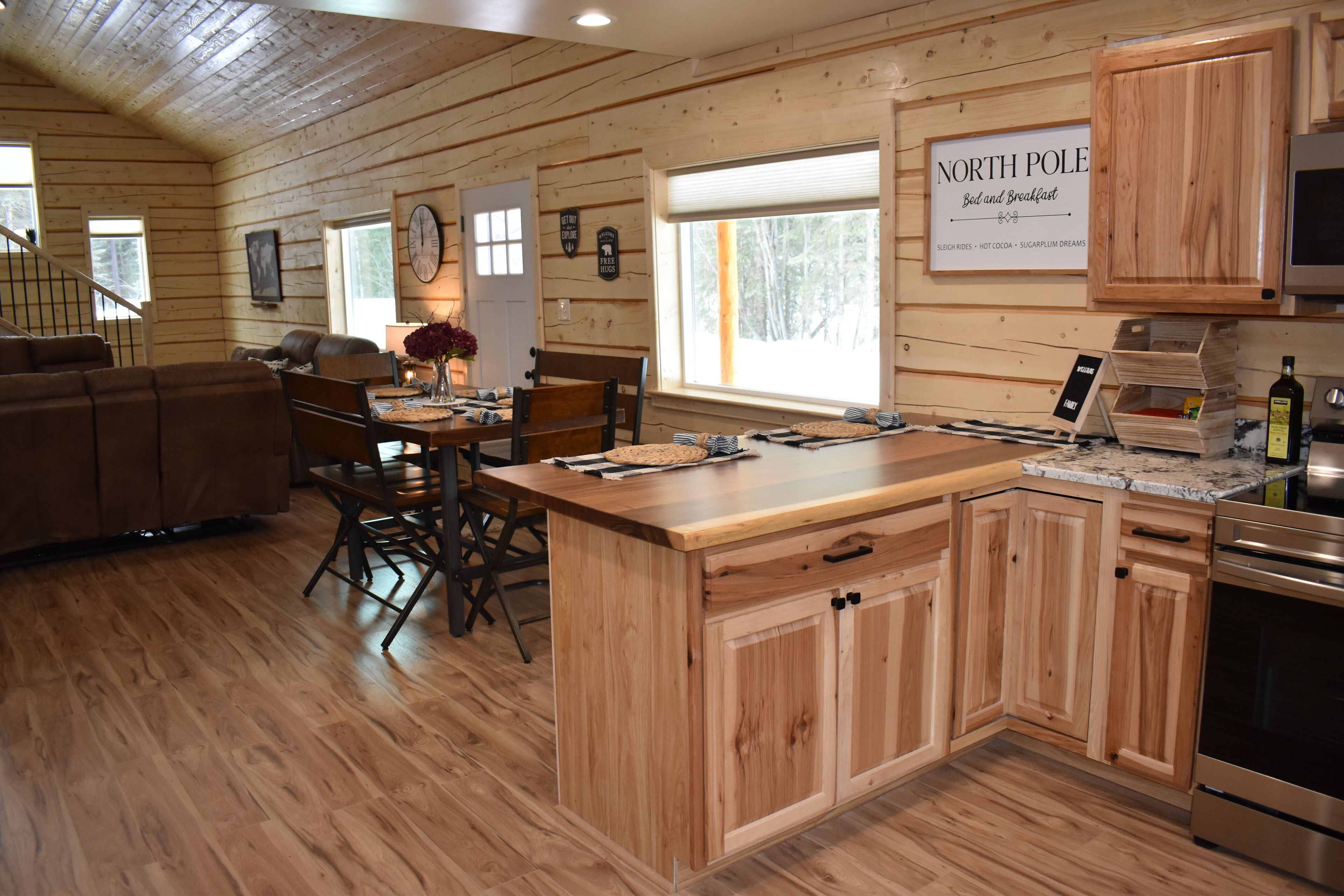 Clayhill Cabin - Fairbanks North Star Borough