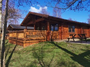 村舍, 多张床 | 外观