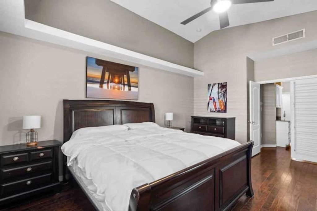 Mini Resort! Come enjoy the cool blue colors and ocean 🌊 style feel of our home