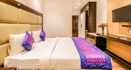 Loomstay Hotel Grand