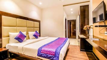 Deluxe Room | 1 bilik tidur, dihias secara berasingan, meja, Wi-fi percuma