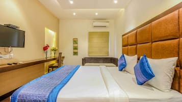 Deluxe Room | 1 bilik tidur, dihias secara berasingan, meja, Wi-fi percuma