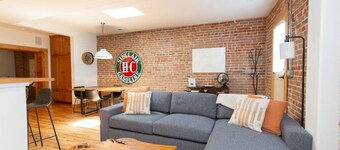 Downstream Loft - Historic Savory Building