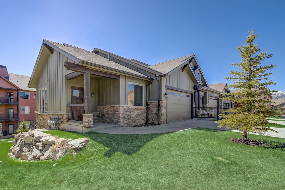 Luxurious Home, Minutes from Old Town Park City