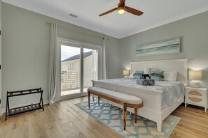 4 bedrooms, desk, iron/ironing board, free WiFi