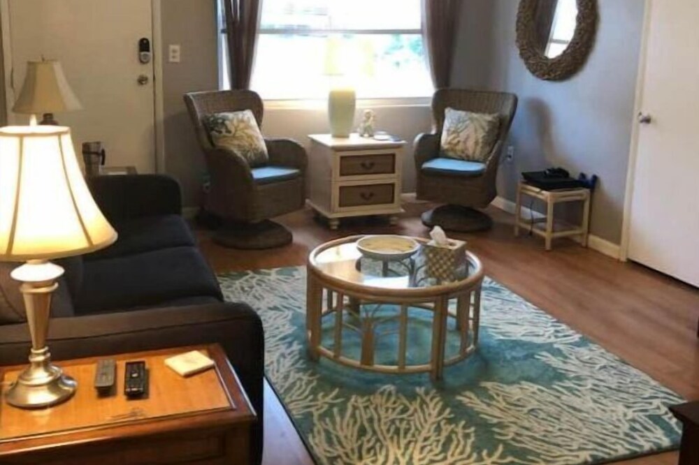 Pet friendly home with huge yard , close to beach