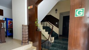 Exterior - Loomstay Pink DLF-1 (Gurugram)