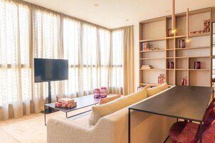 Televisión de pantalla plana