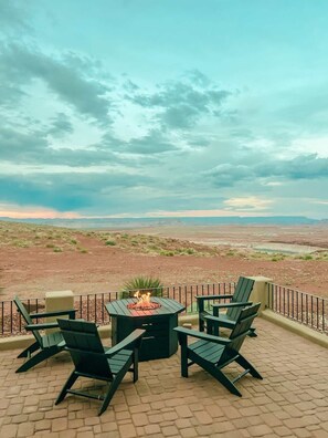 Terrace/patio - [The Overlook] Triple Primary Luxe, 50 Mile Views (Page)