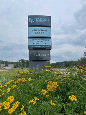 Exterior - Target Hospitality-Cheecham Lodge (Janvier South)