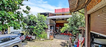 Hotel O Adinda Kost