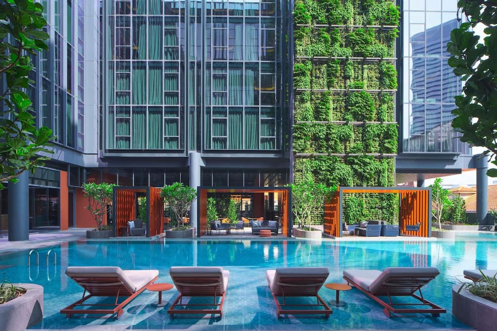 Pullman Singapore Hill Street