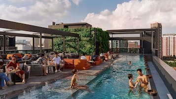 2 restaurants, breakfast, lunch, dinner served; American cuisine