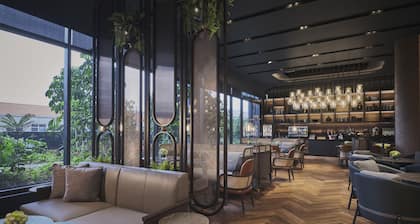 Pullman Singapore Hill Street