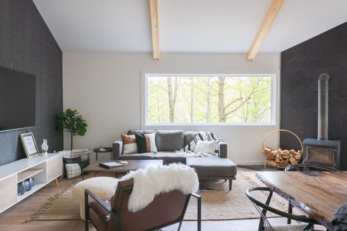 Mossy Moody Cabin in High Falls, NY