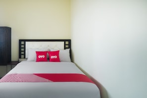 Habitación doble Deluxe | Espacio para trabajar con laptop, insonorización y wifi gratis 