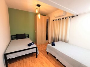 3 bedrooms, free WiFi, bed sheets