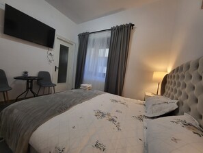 1 bedroom, WiFi