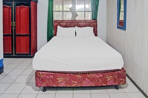 Dubbelrum | Skrivbord, arbetsyta för laptop, ljudisolering och sängkläder