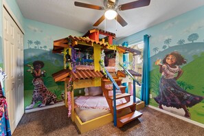 Children's area - NEW Disney Bungalow Retreat (Davenport)