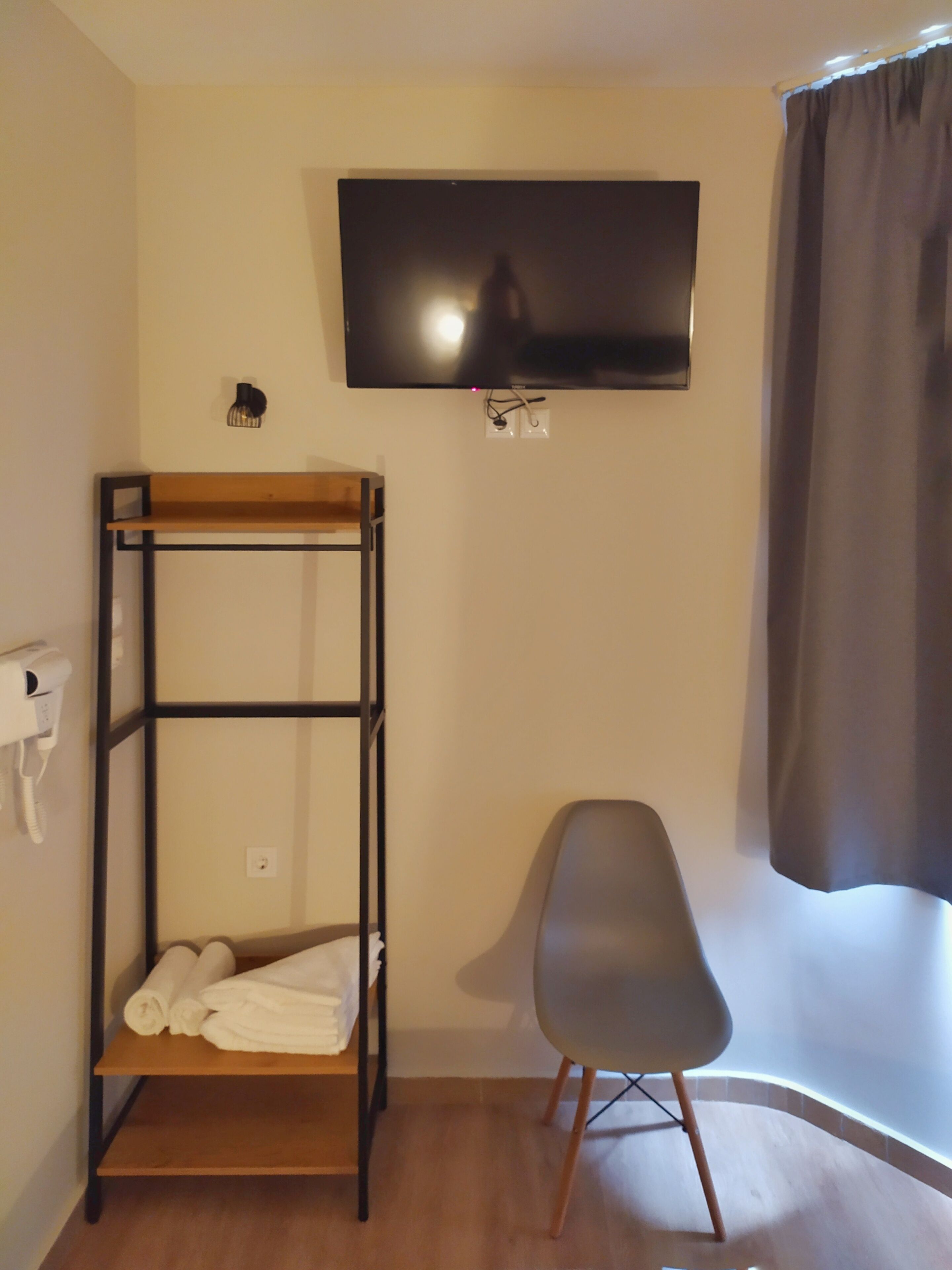 Photo - New Amaryllis Hotel