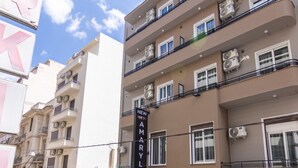 Ảnh chưa phân loại, 2 trong số 36 ảnh, nút
