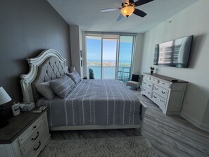 2 soverom, strykejern/-brett, wi-fi og sengetøy