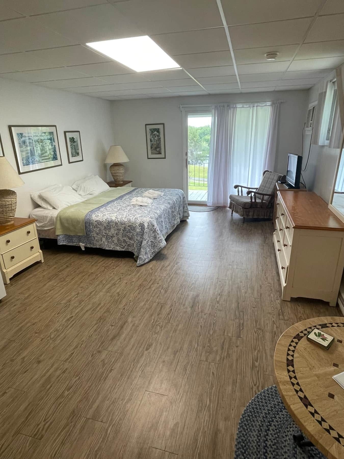 Efficiency 8--Piping Rock Resort