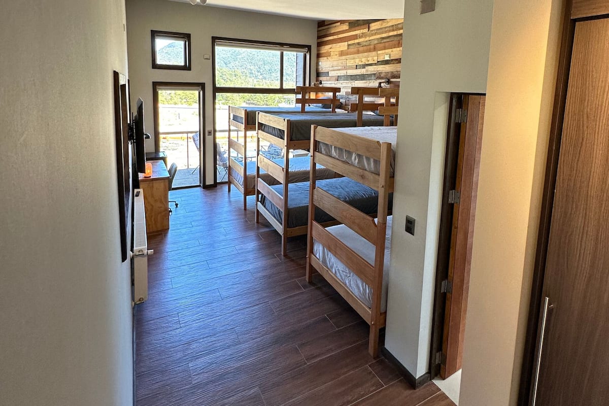 Family Suite, Multiple Beds, Balcony, Mountain View