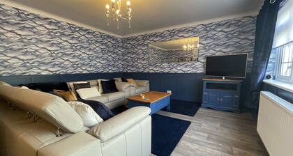 Rhoslan. Boutique Style Farmhouse in Snowdonia