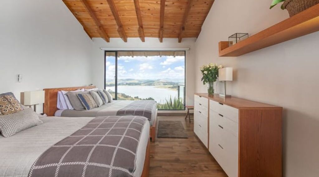 Spectacular modern house in the Sisga of Naqua