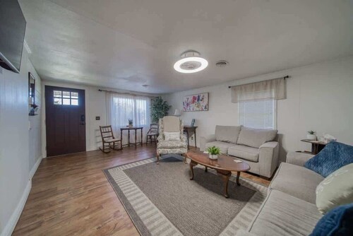 Cozy 2BR Retreat | Fenced Yard | Pet-Friendly