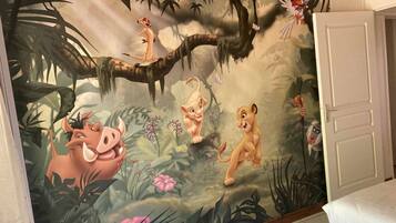 4 Schlafzimmer, Schreibtisch, WLAN, Bettwäsche