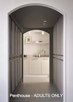 Loftsleilighet | Eget kjøkken | Kjøleskap, kokeplater, kaffetrakter/tekoker og vannkoker