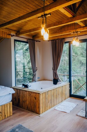 Deluxe Suite, 1 Bedroom, Mountain View | Egyptian cotton sheets, premium bedding, down duvets, minibar - MONTANA SUITE BUNGALOW (Akçaabat)