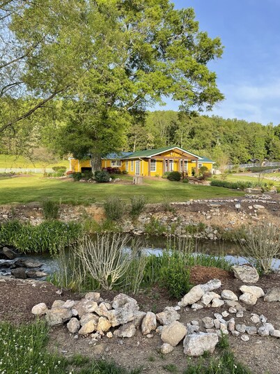 Come and stay at our waterfront 3200 sq ft Guest House!