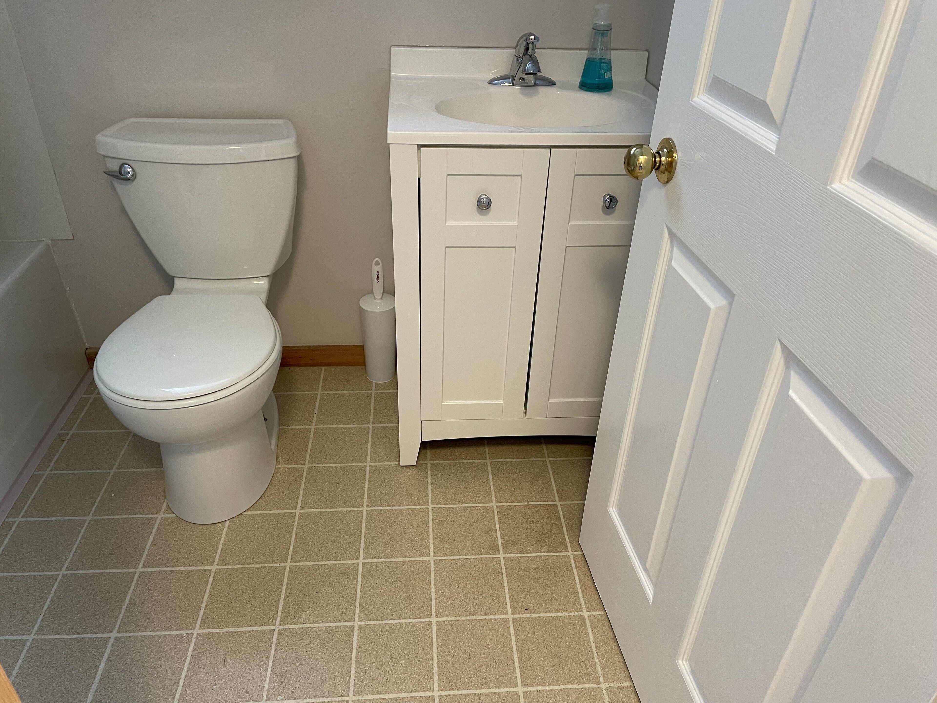 Norstar Lodge - 3 Bedroom Waterfront Cottage on Lake Nosbonsing in Bonfield