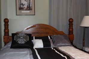 4 bedrooms, iron/ironing board, travel crib, free WiFi