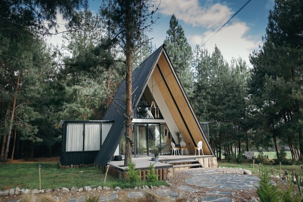 Fachada de la propiedad