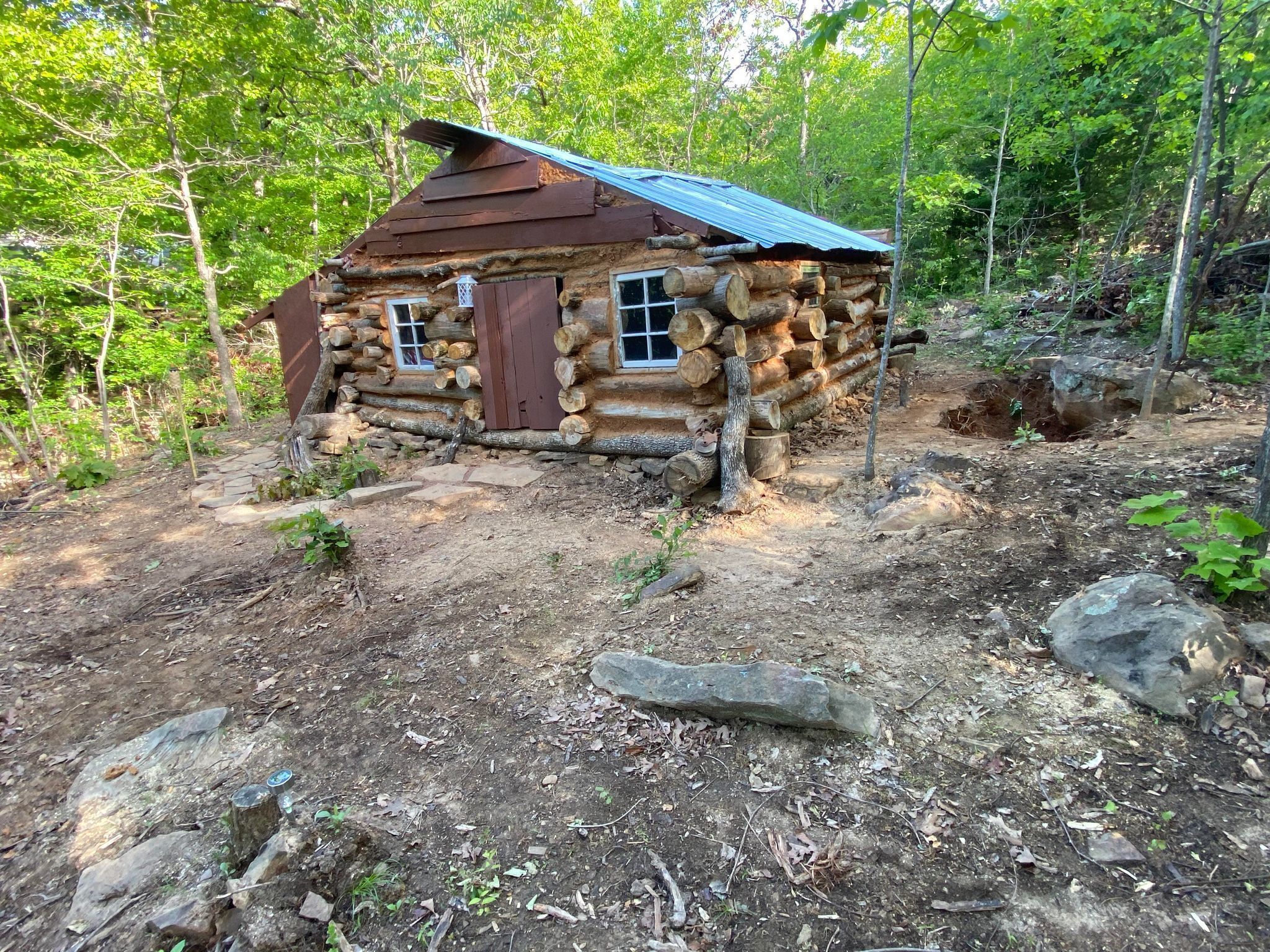 Fishing Cabin In the Woods!