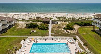 Your beach paradise awaits. Sun, sand and serenity.
