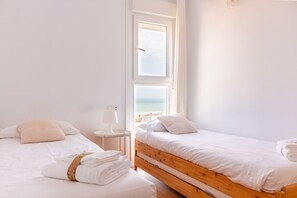2 habitaciones, tabla de planchar con plancha y wifi gratis 
