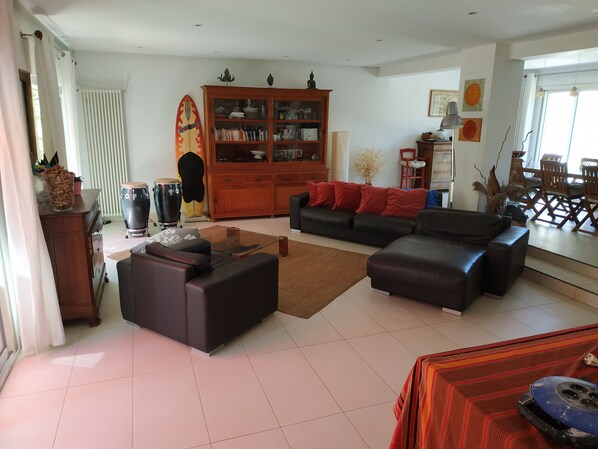 Living area