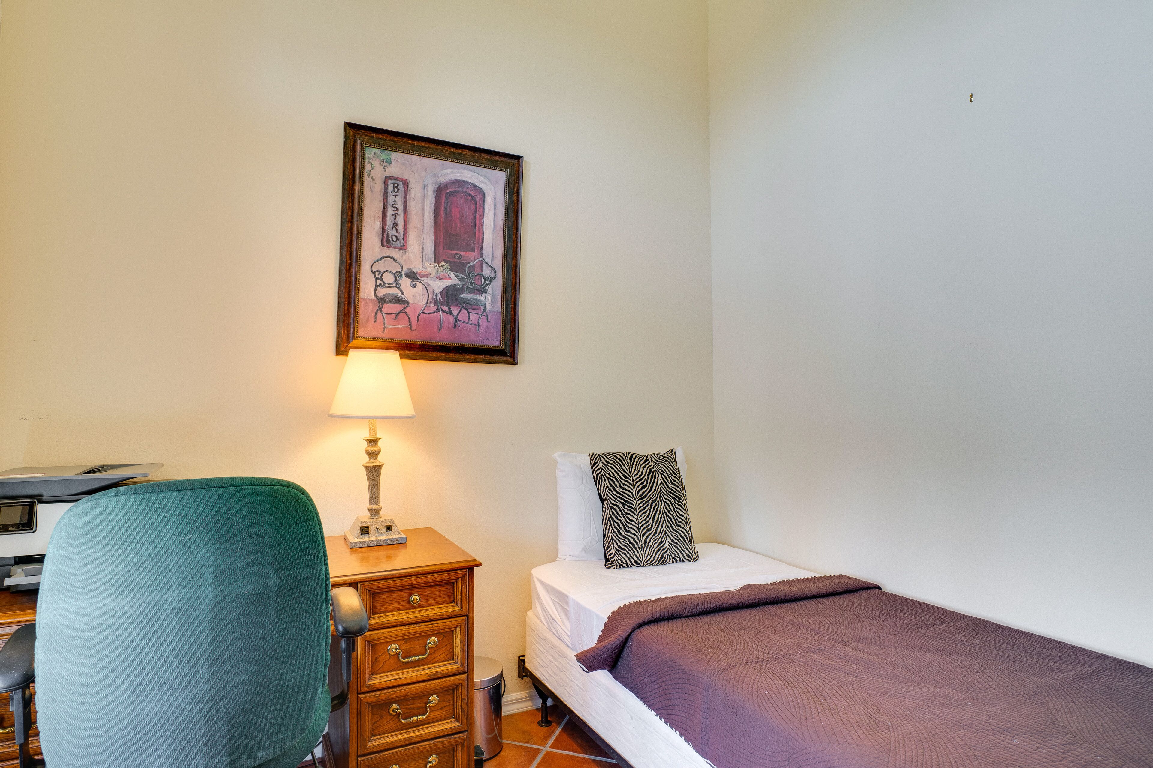 Cape Coral Vacation Home on Canal w/ Pool, Hot Tub