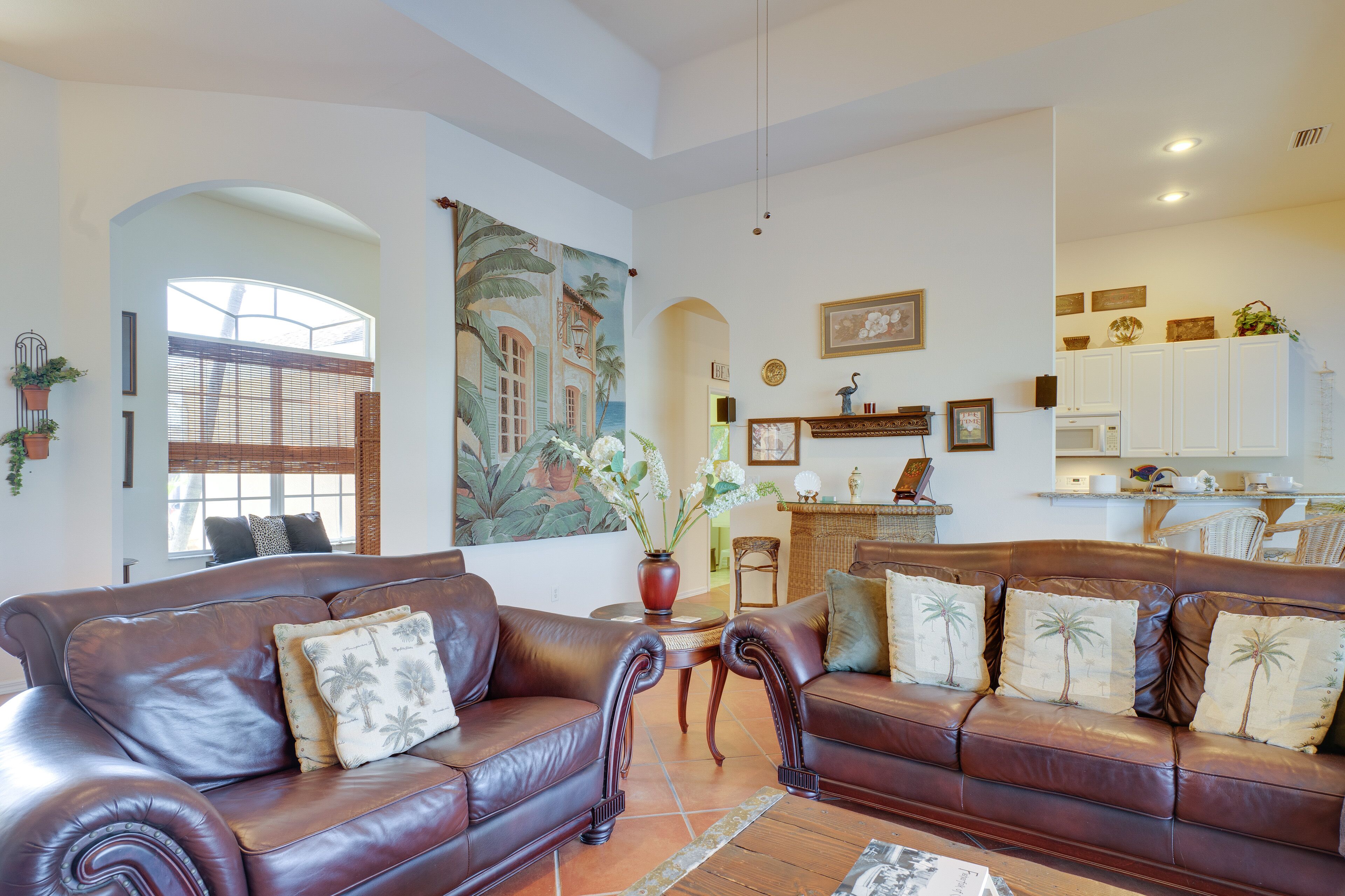 Cape Coral Vacation Home on Canal w/ Pool, Hot Tub