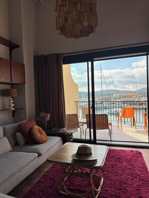 Smart TV, books - Triplex vue Mer, Climatisée, Proche Saint Tropez (Cogolin)