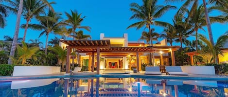 Außenpool, beheizter Pool